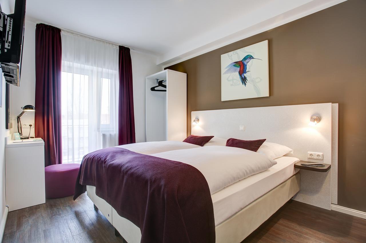 Hotel West Hamburgo Exterior foto